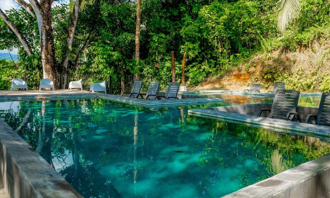 Jaco Apartment | Tranquil lakefront apartment with stunning views & pool access