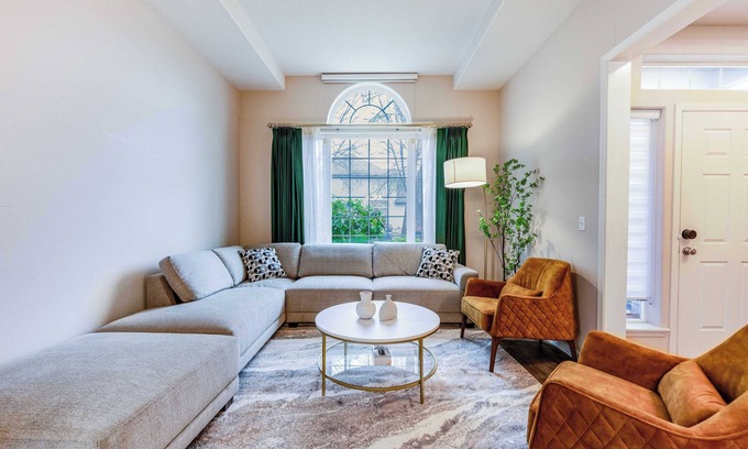 Orenco House | Tranquil Retreat in the Heart of Suburbia on 58th Ave – Your Getaway #41931