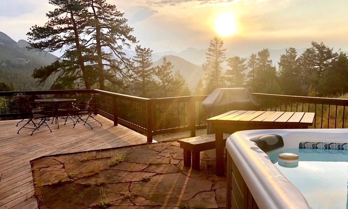 Windcliff Estates House | Tranquil Vacation Home at Windcliff