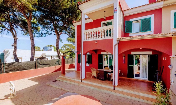 Tolleric House | Tranquil Villa Stay in Tolleric