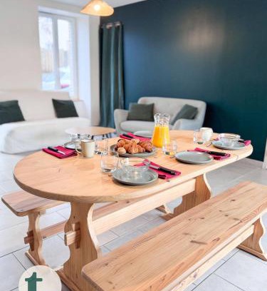 Les Herbiers House | Tranquiloue - Maison Familiale - 15min Puy du Fou