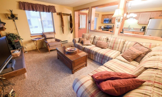 West Yellowstone Condo | Trapper Condo Unit 3