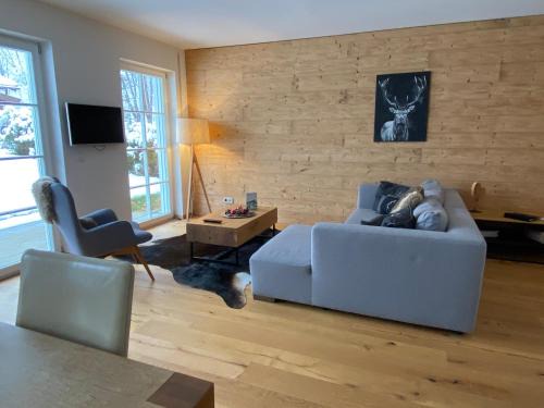 Unterschonau Apartment | Traumhafte Ferienwohnung im alpinen Stil in Traumlage