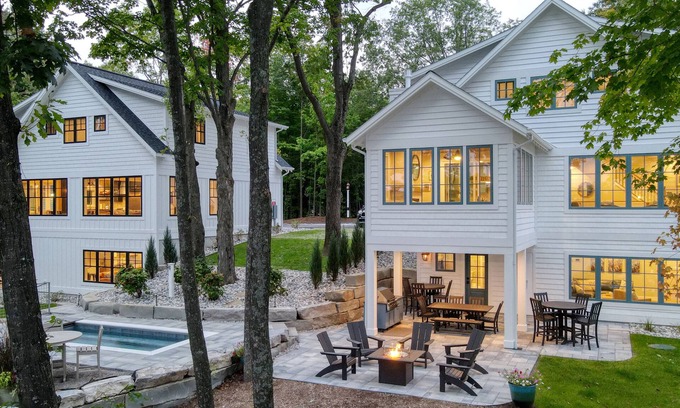 Mayfield Resort | Traverse City Lakemore Resort, Side by Side Luxury Lakefront Homes on Arbutus Lk