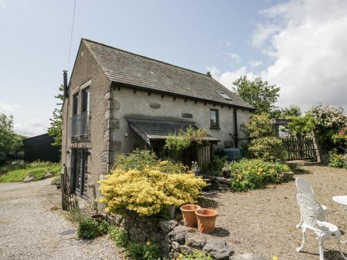 Warton House | Treacle