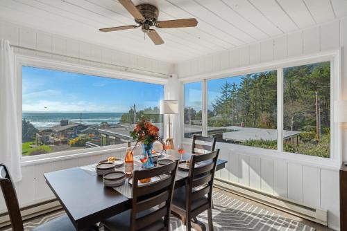 Neahkahnie Beach House | Treasure Hideaway