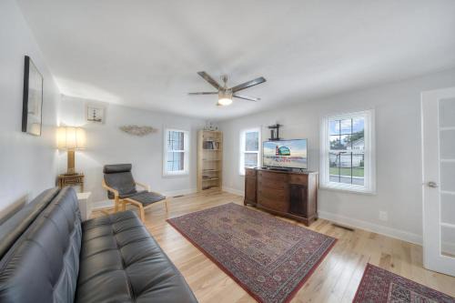 Chincoteague House | Treasure Island