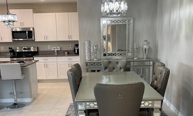Wesley Chapel House | Treat Yourself! Paradise Awaits! Relax in Luxury