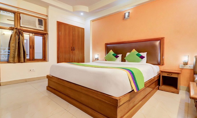 Dehradun Hotel | Treebo Calista, Patel Nagar