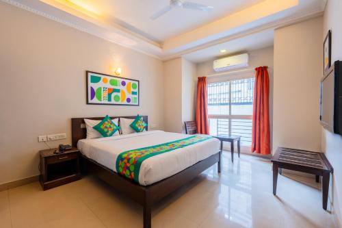 Koramangala Hotel | Treebo Ivory White Inn