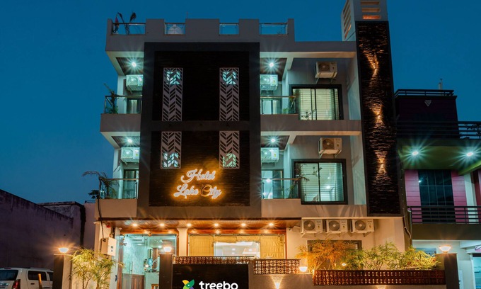 Bhopal Hotel | Treebo Lake City