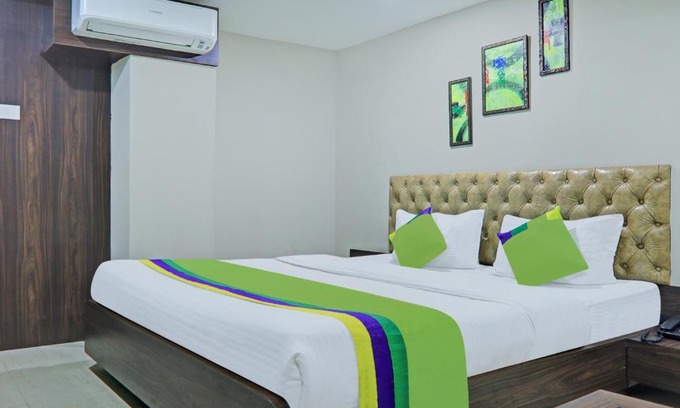 Ranchi Hotel | Treebo Raj Inn Lalpur