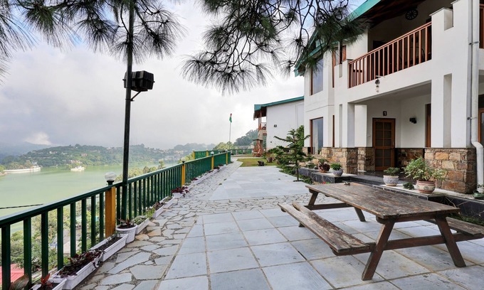 Bhimtal Hotel | Treebo Vista Lago With Lake View