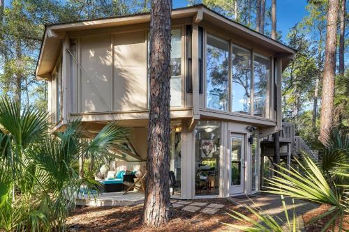 Sea Pines House | Treehouse, Harbourtown, Sea Pines