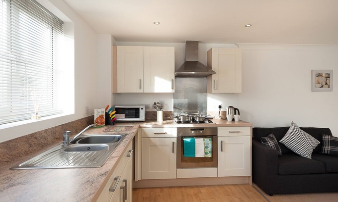 Colchester Apartment | Treeview Apartment- by Catchpole Stays