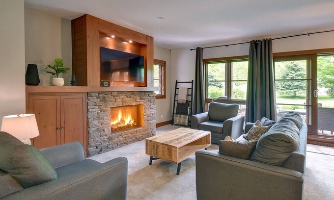 Versant Soleil Apartment | Tremblant Prestige - Étoile 1510-23