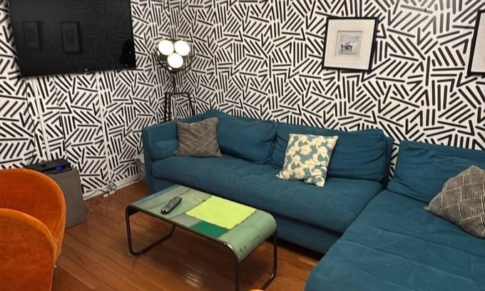Sutton Place House | Trendy 5-Bedroom Home in Prime Location!