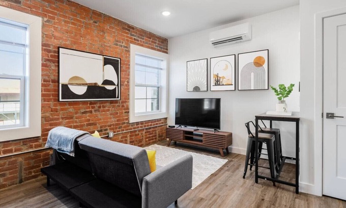 Downtown Columbus Apartment | Trendy Loft Escape with Pool Table Bring Your Pets