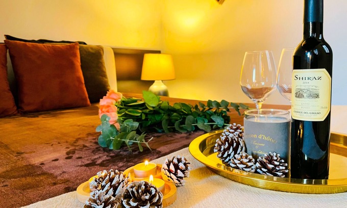 Rione II Trevi Apartment | Trevi Fountain Stylish Guesthouse