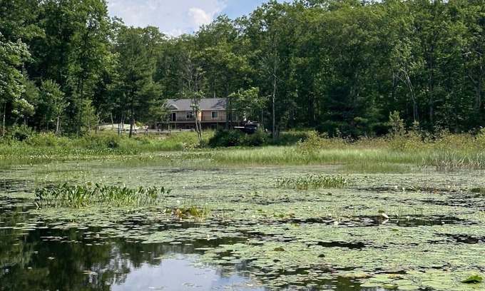 Hayward House | Tri Lake Home- Waterfront,4 acres of Land Between 3 lakes- Big Discount!