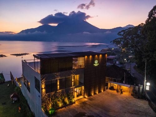 Kedisan Resort | Tribhuwana Padma Lake Resort