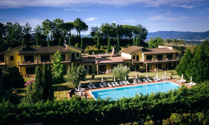 San Donato in Fronzano Apartment | Trilo 4 Usignoli