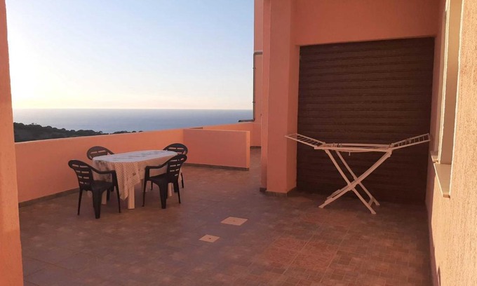 Trinita d'Agultu Apartment | Trinità - Bilocale grande 4-6 posti