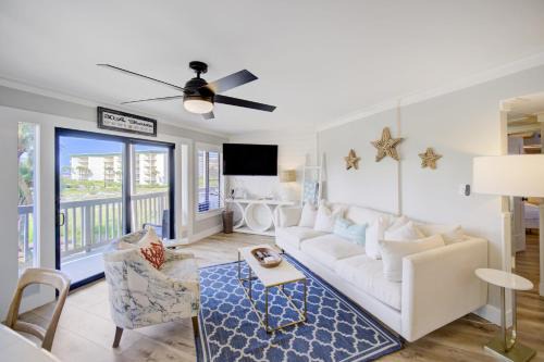 Seagrove Beach House | Triton Balcony w Pool View Chic Design