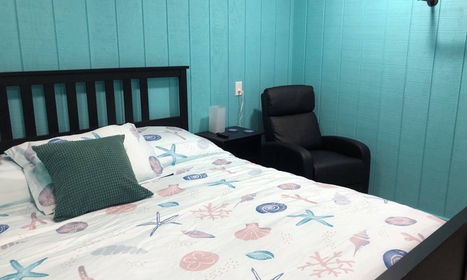 Cartwright Apartment | Tropic Cove Studio: 2 Bedroom unit, Wi-Fi, Air Conditioned, Centrally Located!