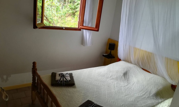 Pointe-Noire House | TROPICAL GITE SEA VIEW - DIRECT BEACH ACCESS - 80 M