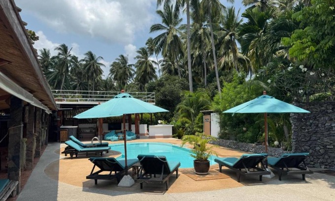 Lipa Noi Hotel | Tropical Heavens Garden Samui
