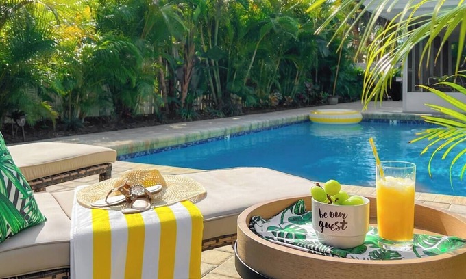 Arlington Park Villa | Tropical Luxury Villa: Pool, Game Room, Near Beach