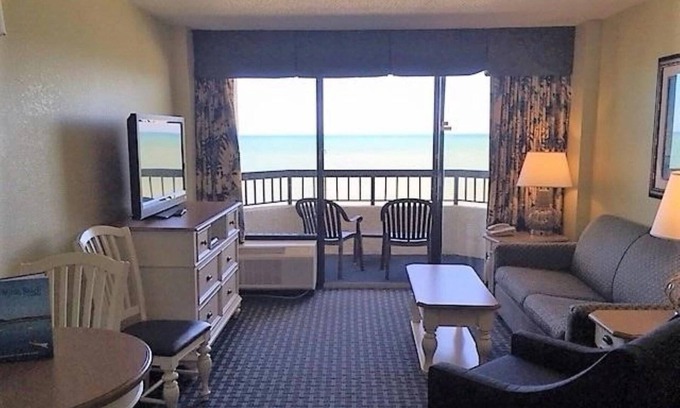 Myrtle Beach Condo | Tropical Paradise Suite Oceanfront Views 7th Floor