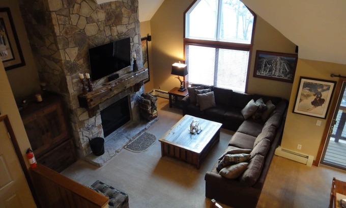 West Dover Condo | True Ski In/Ski Out 3 Bedroom End Unit Directly On Mount Snow