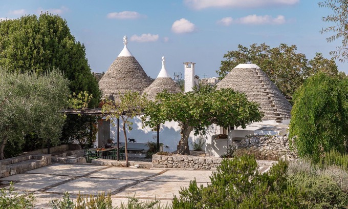 Noci House | Trulli Mestandrea al poggio. lovingly restored trulli.