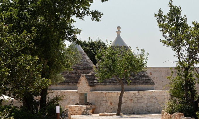 L'Assunta House | Trullo Nascosto, The perfect Romantic Hideaway, with jacuzzi and private pool