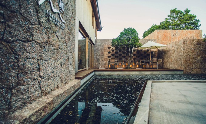 Yulong Hotel | tsingpu retreat