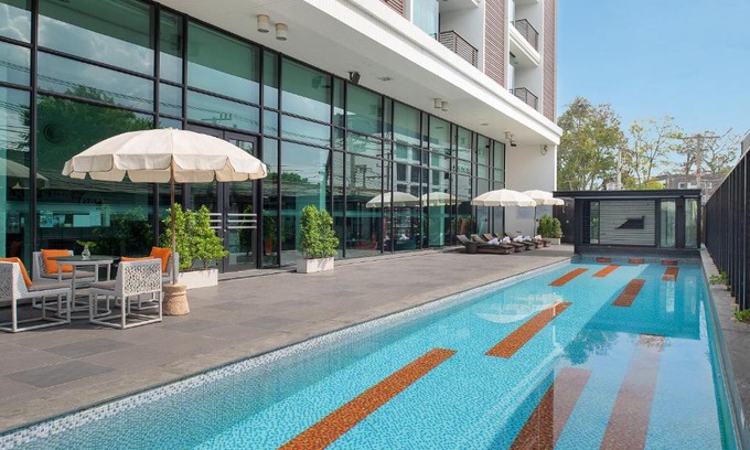North Pattaya Hotel | Tsix5 Hotel