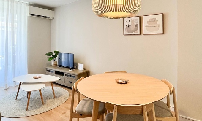 La Roqueta Apartment | TTdSSa Cervantes Street - free parking in Valencia midtown