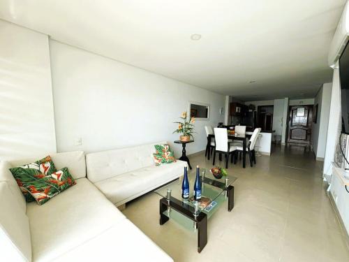 El Laguito Apartment | Tu Pent-House Con Vista al Mar!