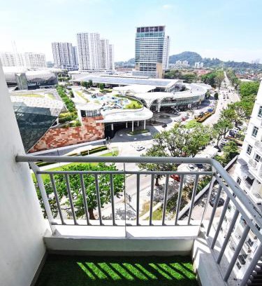 Bayan Lepas Apartment | TuR11-Oppesite Pisa Stadium-1min-FoodCourt-MiniMarket