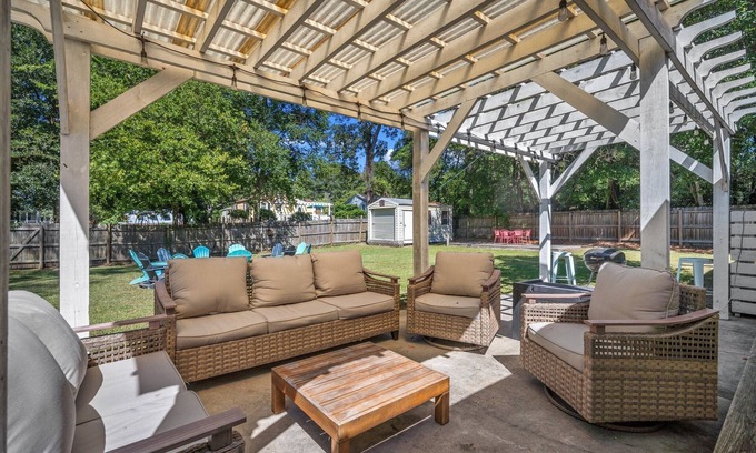 Beaufort House | Turtle Bay - Your Parris Island Destination Station