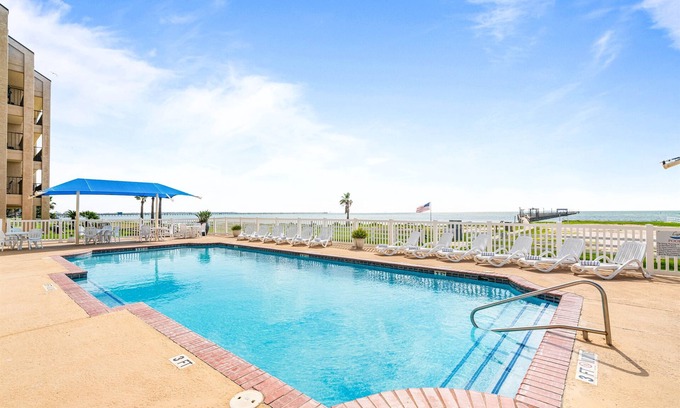 Rockport House | Turtle Cove – A bayside retreat with all the comforts of home