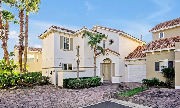 Tuscan Hills House | Tuscan Hills Home: Private Pool, Game Room& Near Disney