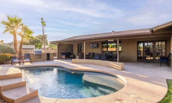 Raskin Estates House | Tuscan Sun - Private Pool