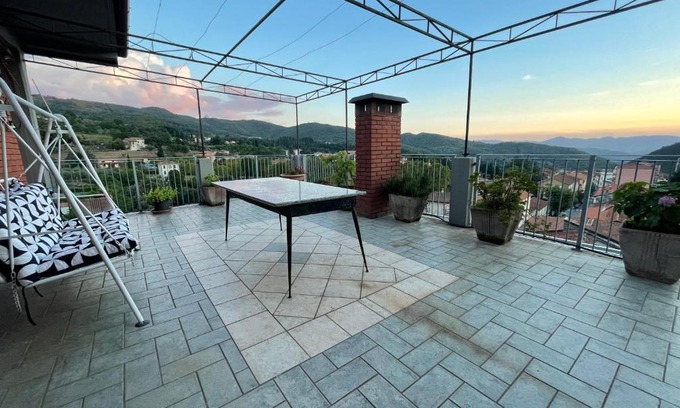 Arlia Apartment | Tuscany Hills Penthouse
