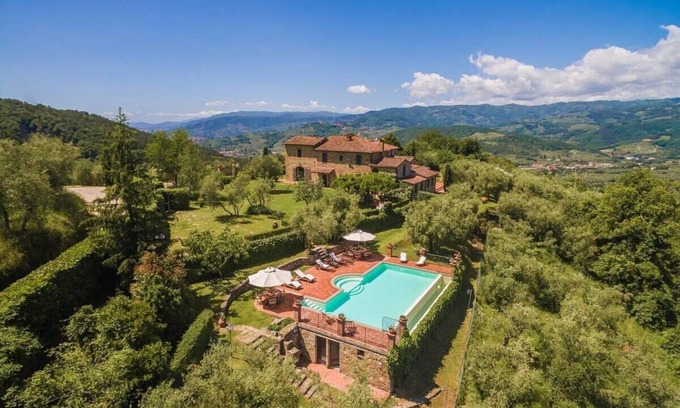 Monsummano Terme Villa | Tuscany villa with pool