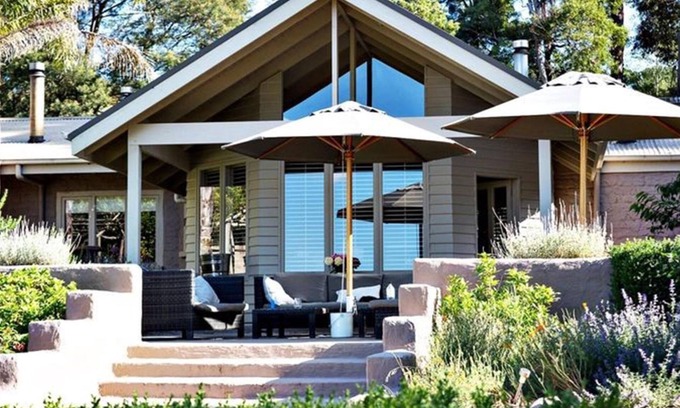 Merricks North House | Tussie Mussie Vineyard Retreat Lodge - 3 Bedrooms