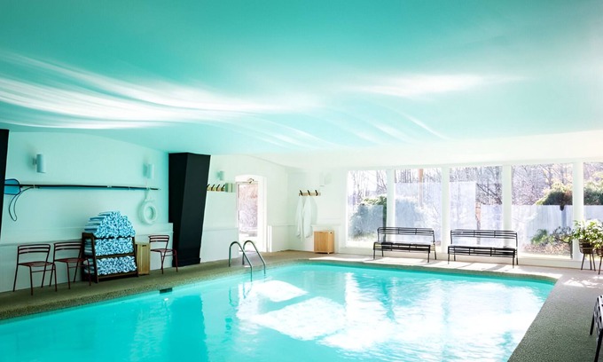 Stowe Area Hotel | Twin Bunk | Tälta Lodge, a Bluebird by Lark | with Indoor Swimming Pool