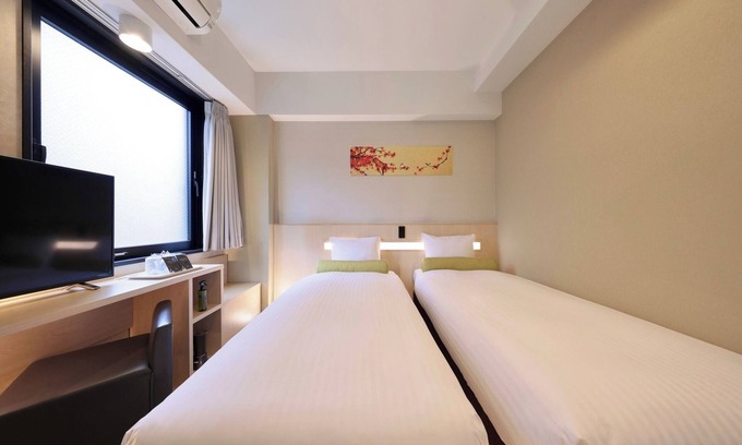 Dotonbori Hotel | Twin room Room only plan Conveniently located/Osaka City Ōsaka